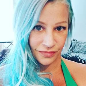 Meet your Posher, Joanne